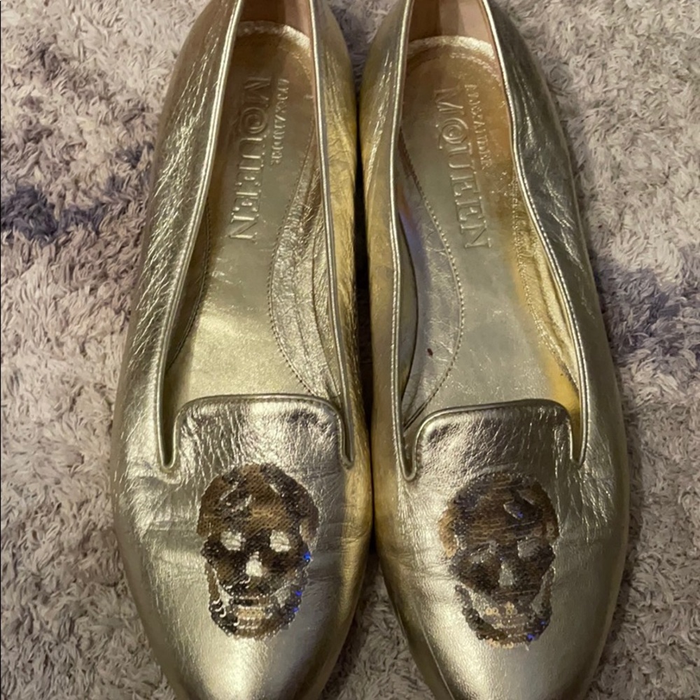 ALEXANDER MCQUEEN
Leather Loafers